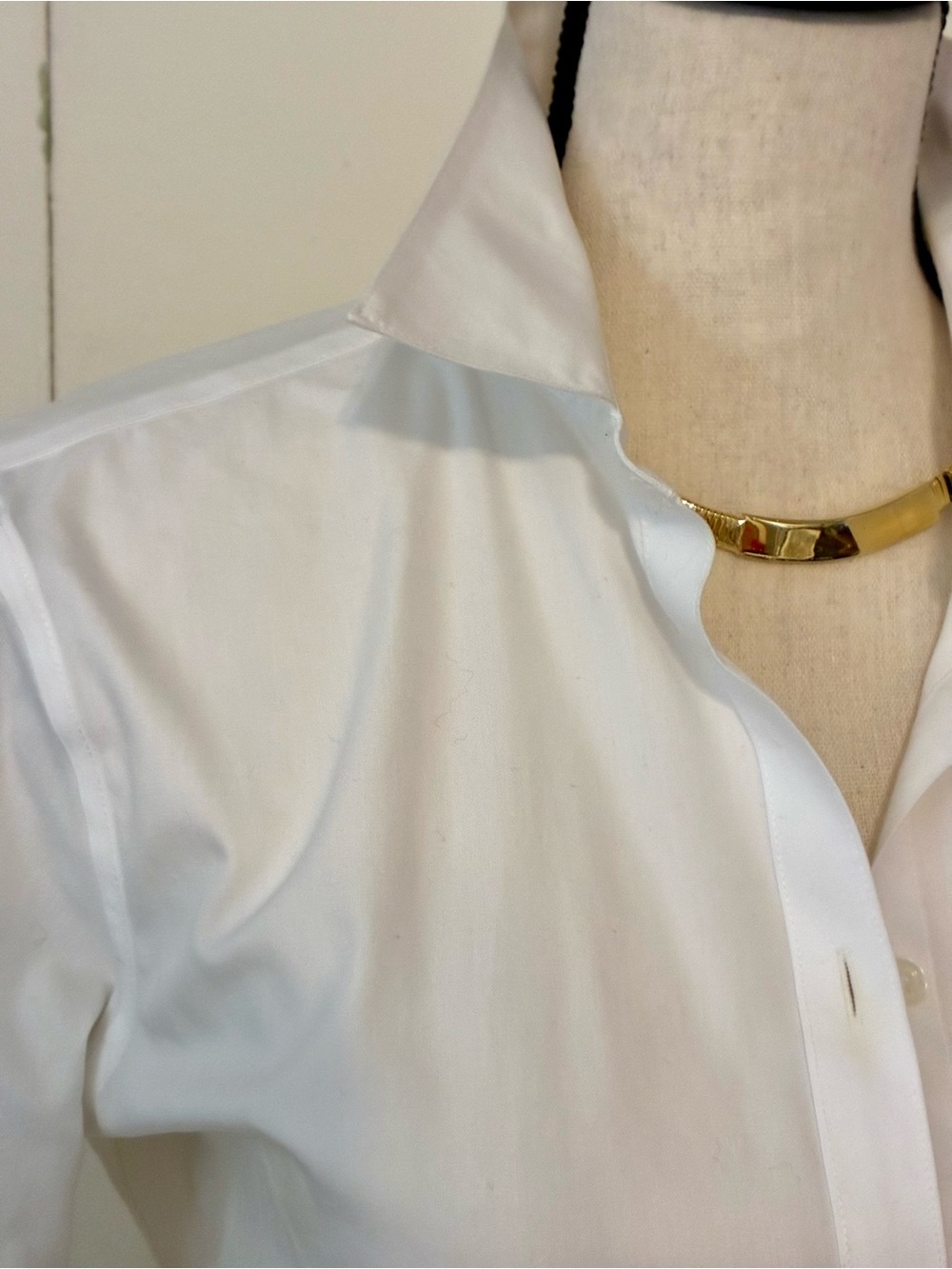 Brooks Brothers Fitted Non-Iron White Button-Down Shirt - Picture 6 of 9
